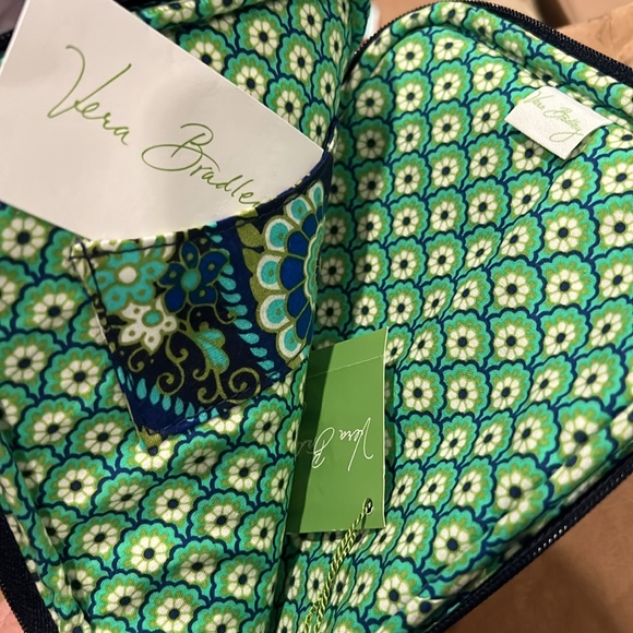 Vera Bradley E Reader Sleeve new with tags - Picture 3 of 4
